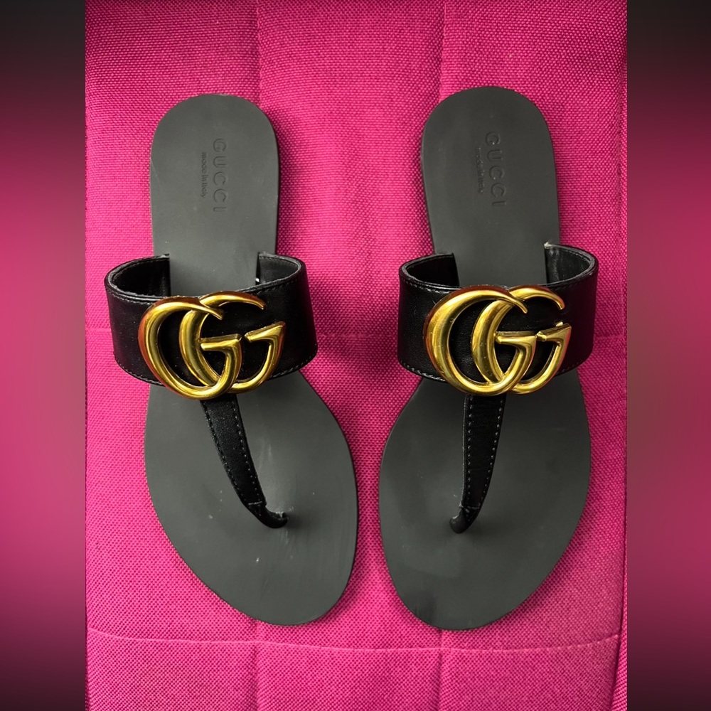 Thong sandal